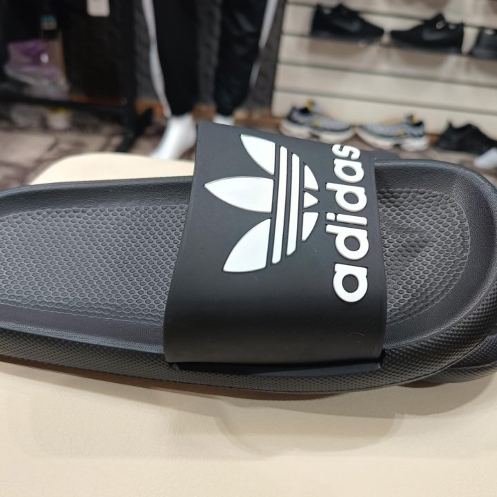 сланцы adidas