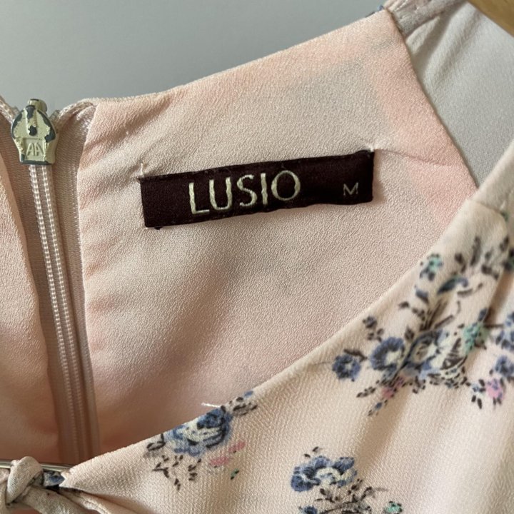 Платье Lusio