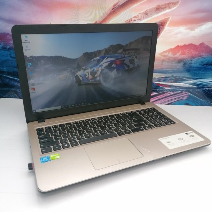 Ноутбук ASUS Intel/GT920MX/4Gb/SSD (959 C)