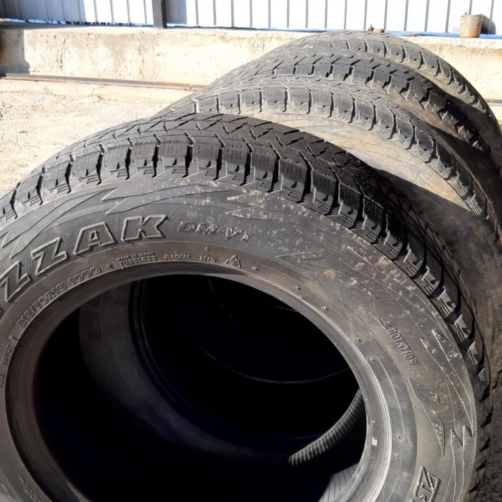 Резина 215/70 R16 Зимняя