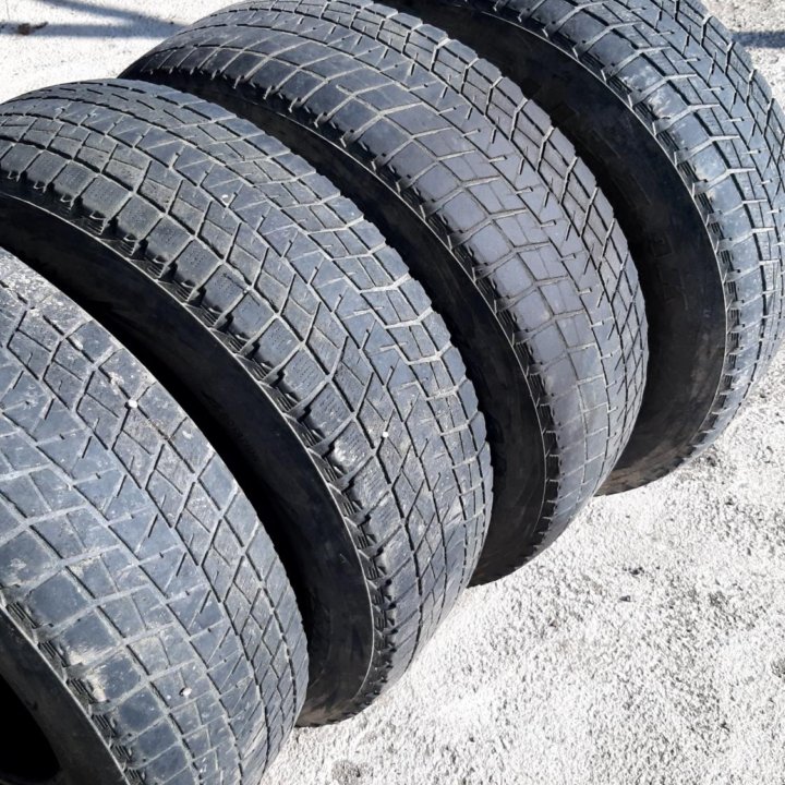 Резина 215/70 R16 Зимняя