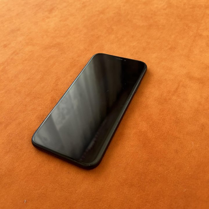 iPhone xr 64 память