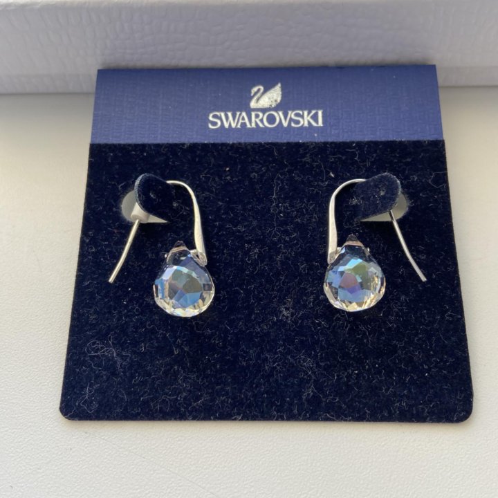 Серьги Swarovski .Новые.