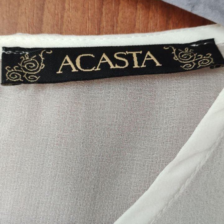 Платье Acasta