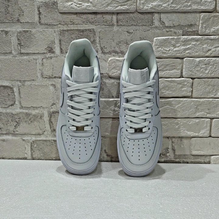 Кроссовки Nike Air Force 1