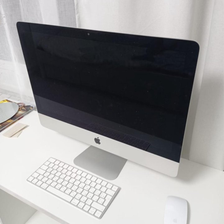 Apple iMac 21.5