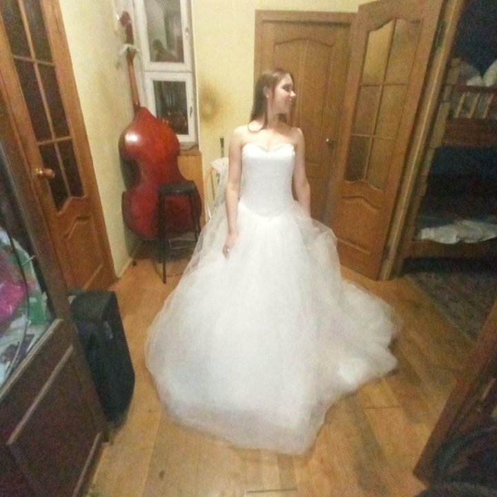 Свадебное платье не ношенное