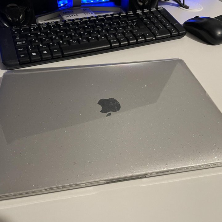 MacBook Pro 13 (2020), 256ГБ, M1, RAM 8ГБ