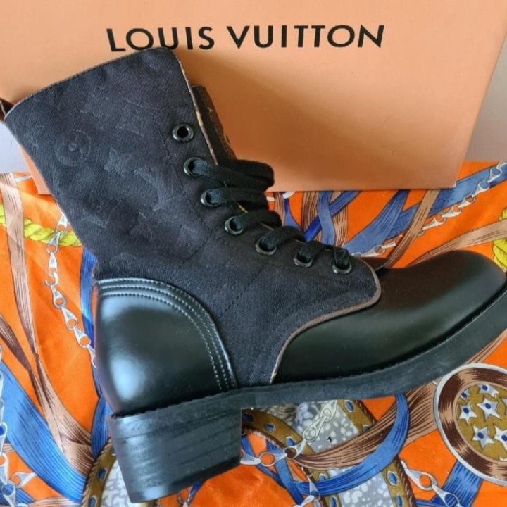 Ботинки Louis Vuitton