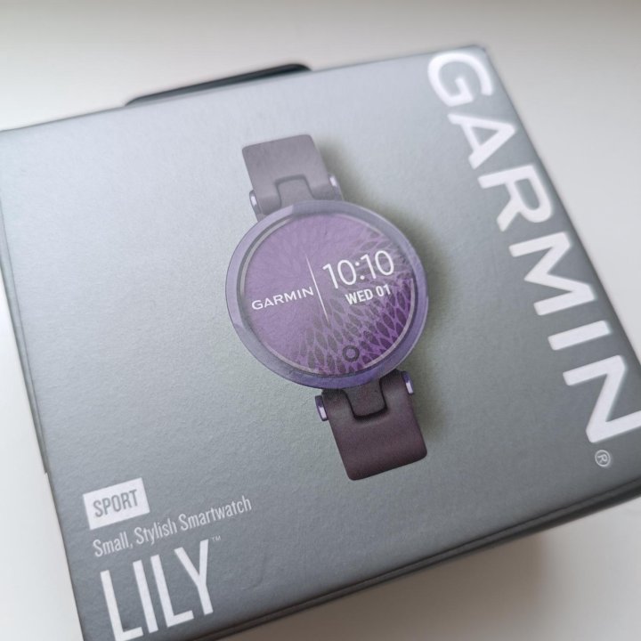 Умные часы Garmin Lily sport