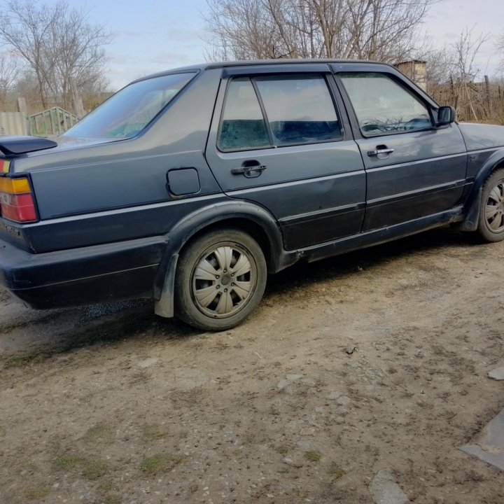 Volkswagen Jetta, 1990