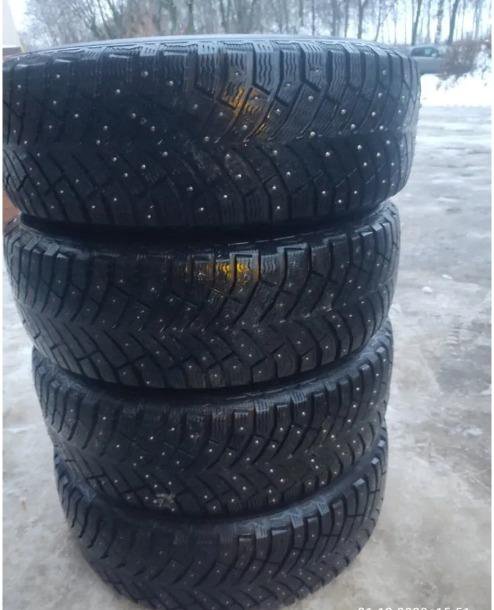 Michelin 215,60, R 17