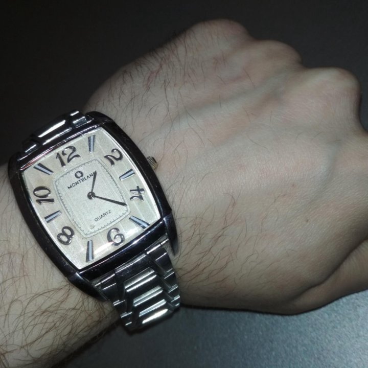 Часы Montblanc с браслетом Tissot