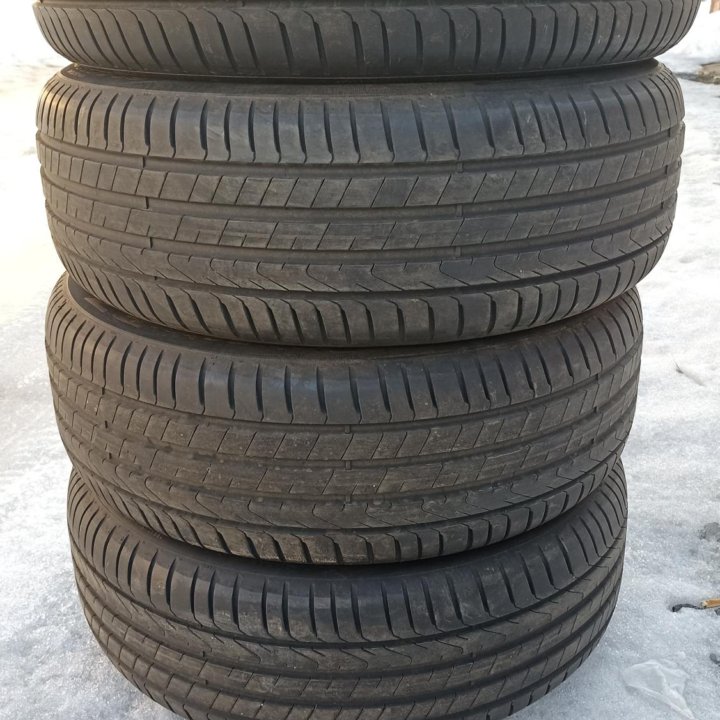 Pirelli cinturato p7 205/55 R17