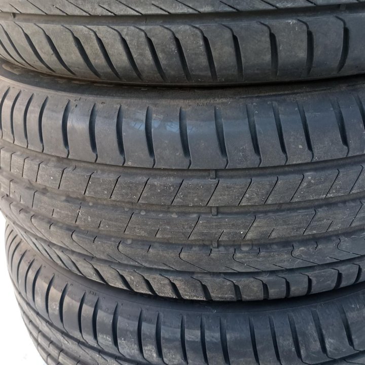 Pirelli cinturato p7 205/55 R17