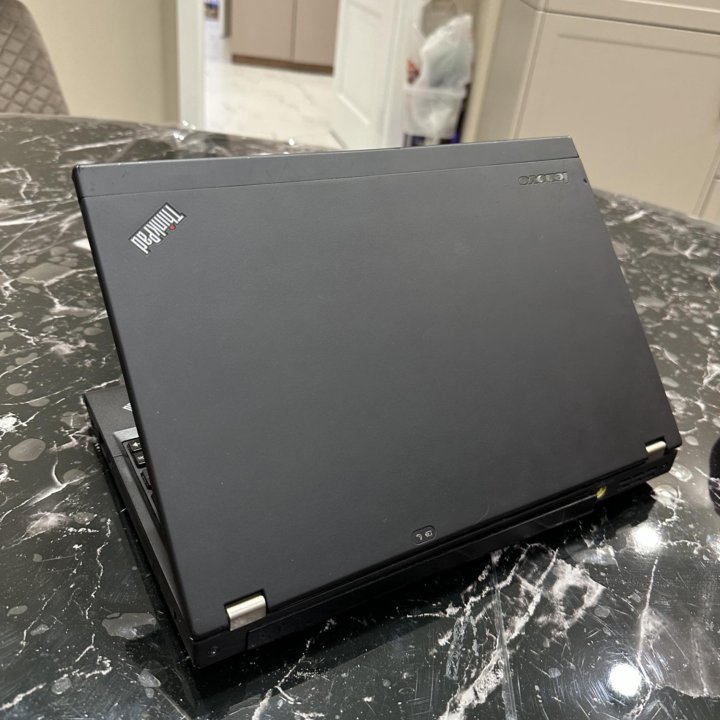 Ультрабук Lenovo Thinkpad X230 Core i3/8/256SSD/12