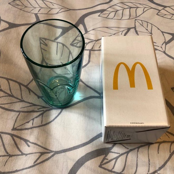 Новый стеклянный стакан «McDonald’s»