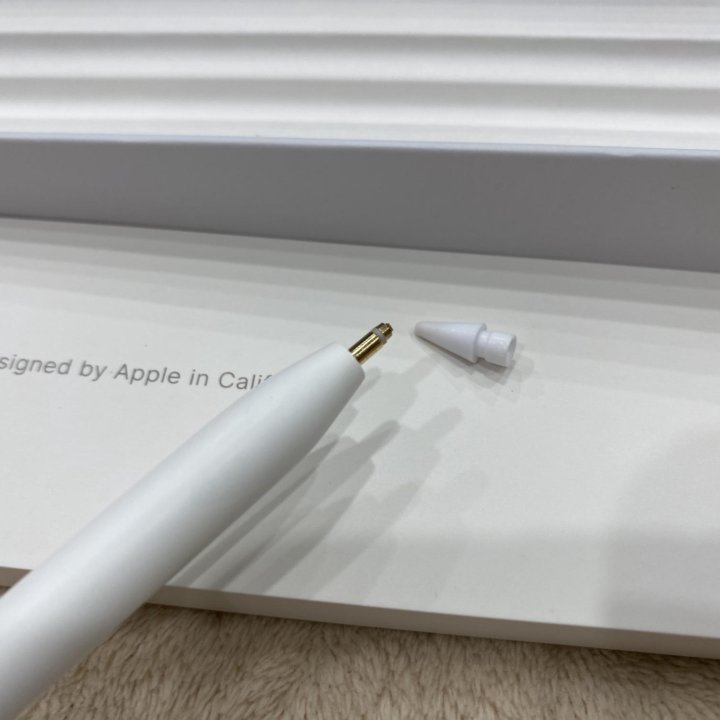 Apple Pencil 2 новый