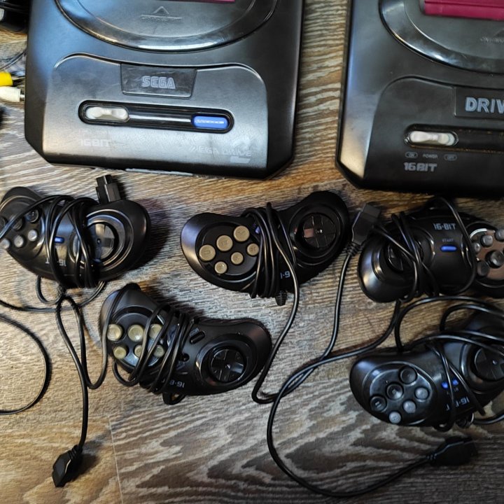 Sega mega drive 2 шт