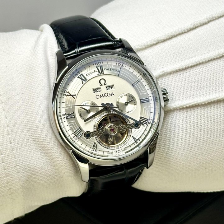 Часы мужские механические omega