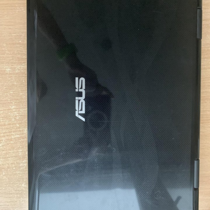 Ноутбук ASUS