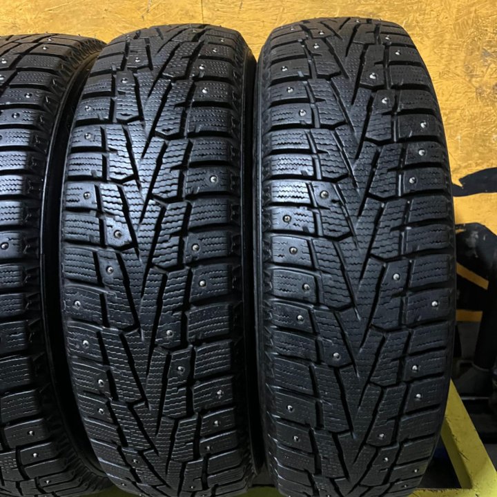 Зимние шины Roadstone Winguard Spike R15 Корея