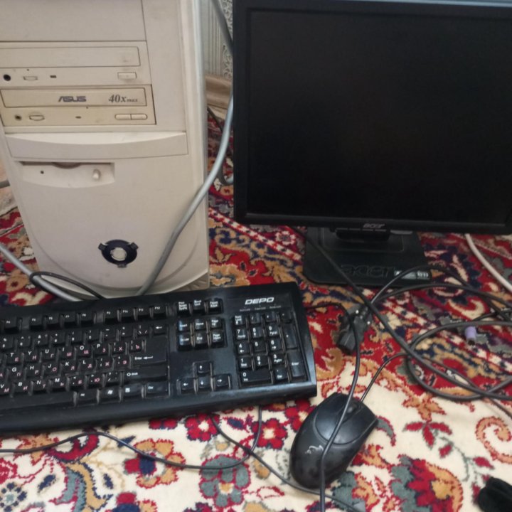 Компьютер с монитором