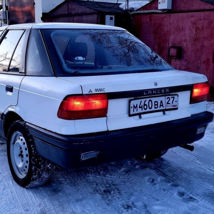 Mitsubishi Lancer, 1990