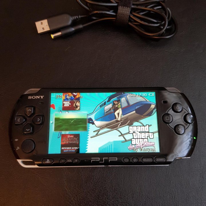 Sony PSP 3008, много игр