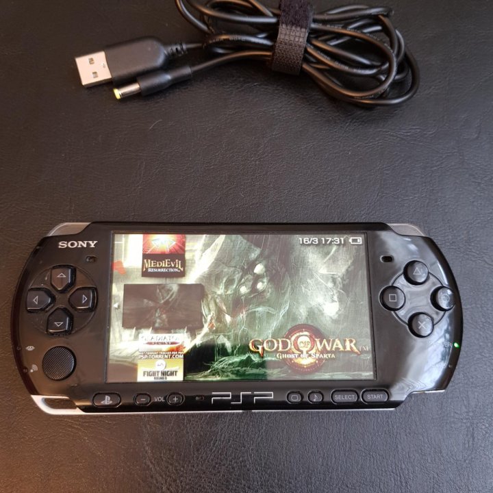 Sony PSP 3008, много игр