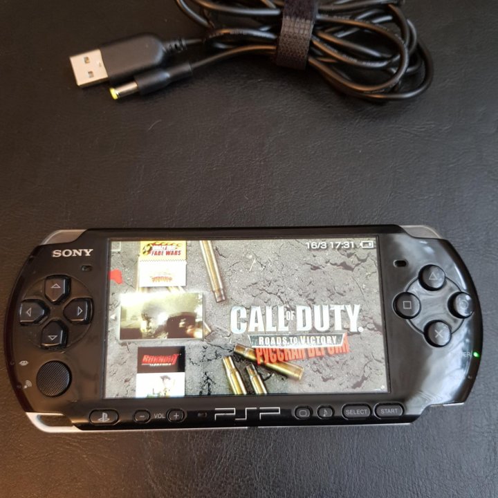 Sony PSP 3008, много игр