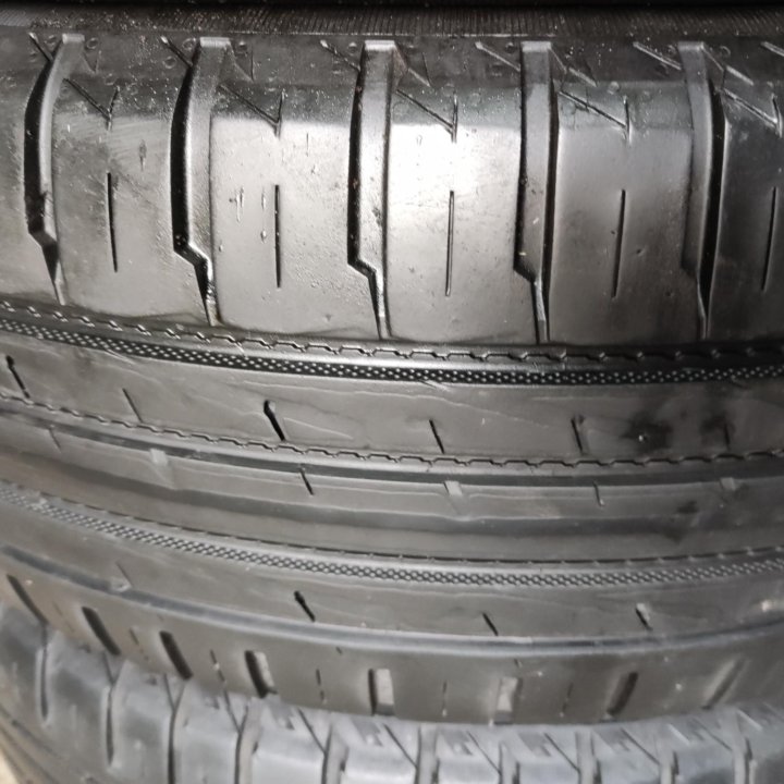 NOKIAN 225/65 R17 лето 4шт.