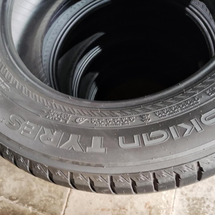 NOKIAN 225/65 R17 лето 4шт.