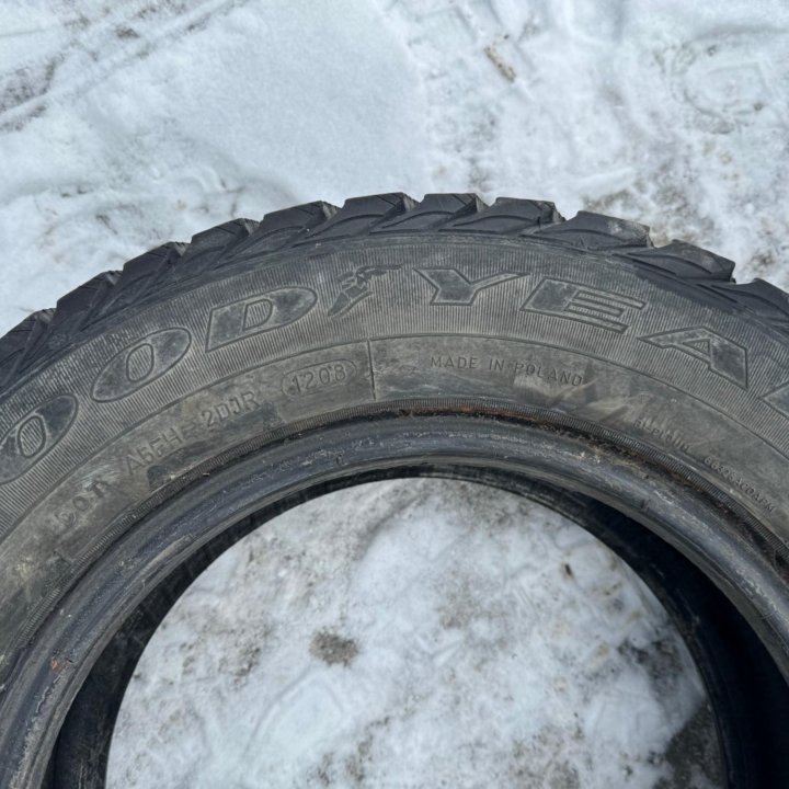 2шт. 175/70/13 GOODYEAR ЗИМА