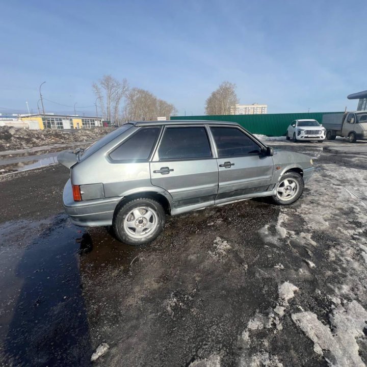 ВАЗ (Lada) 2114, 2005