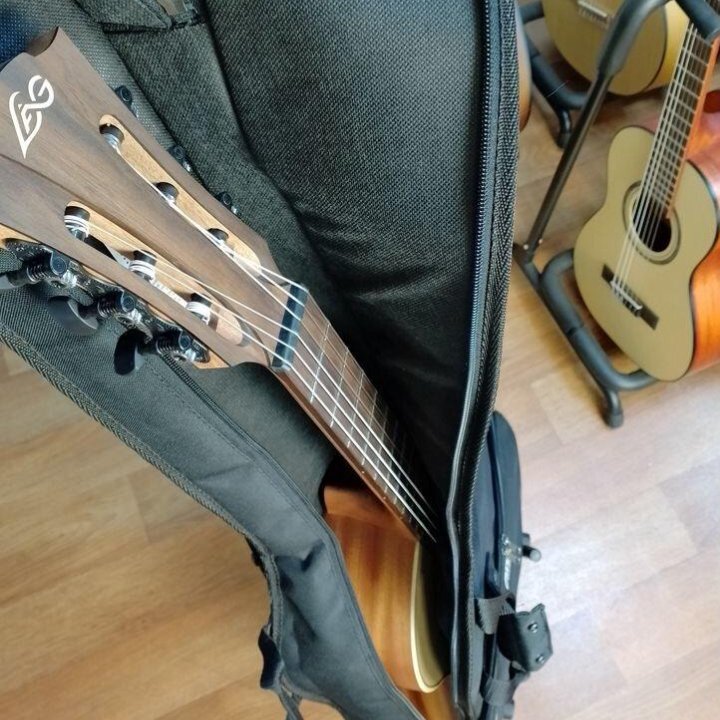 Новый чехол для классической гитары 4/4 AMC ГК 4