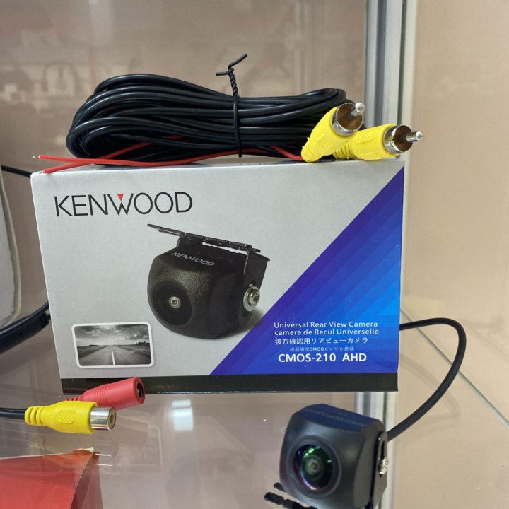 Камера заднего хода KenWood