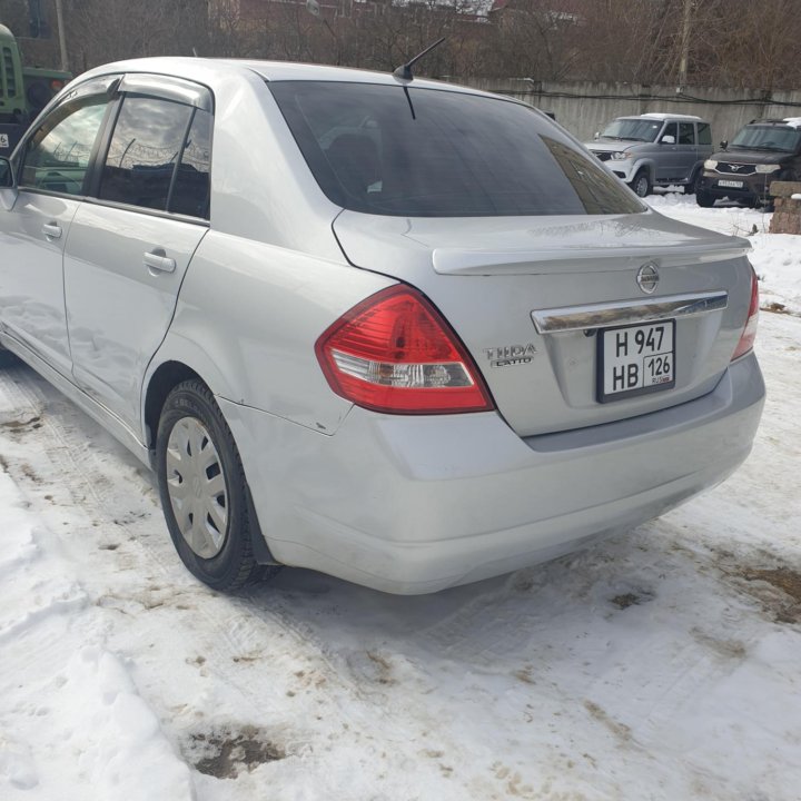 Nissan Tiida, 2008