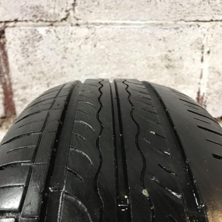 Kumho Solus KH17 R15 185/65