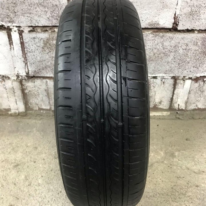 Kumho Solus KH17 R15 185/65