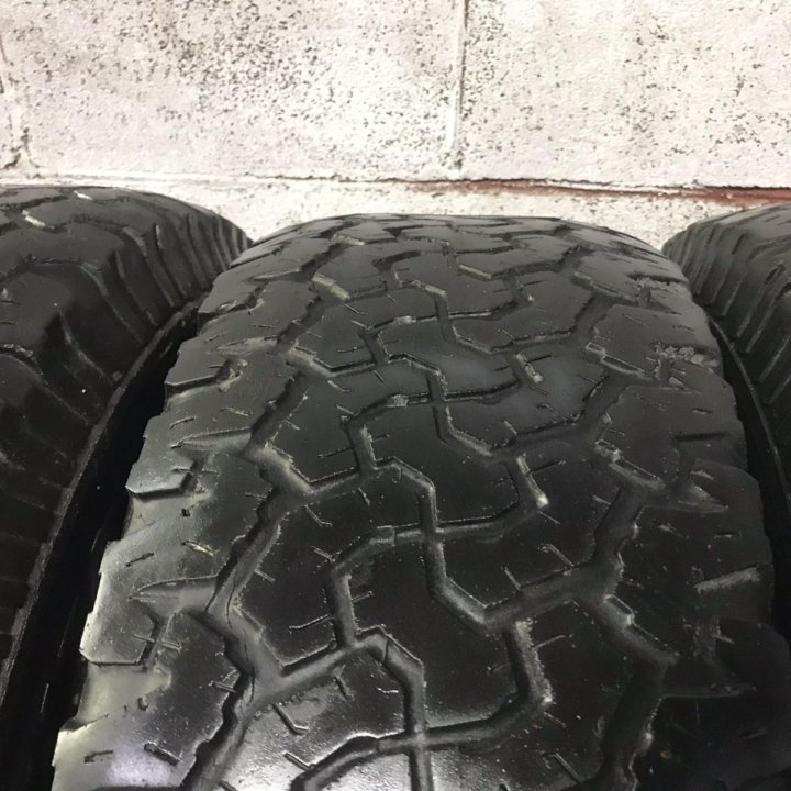 BFgoodRich All-Terrain T/A R16 275/70