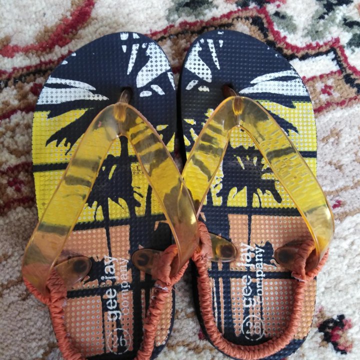 Обувь для девочки