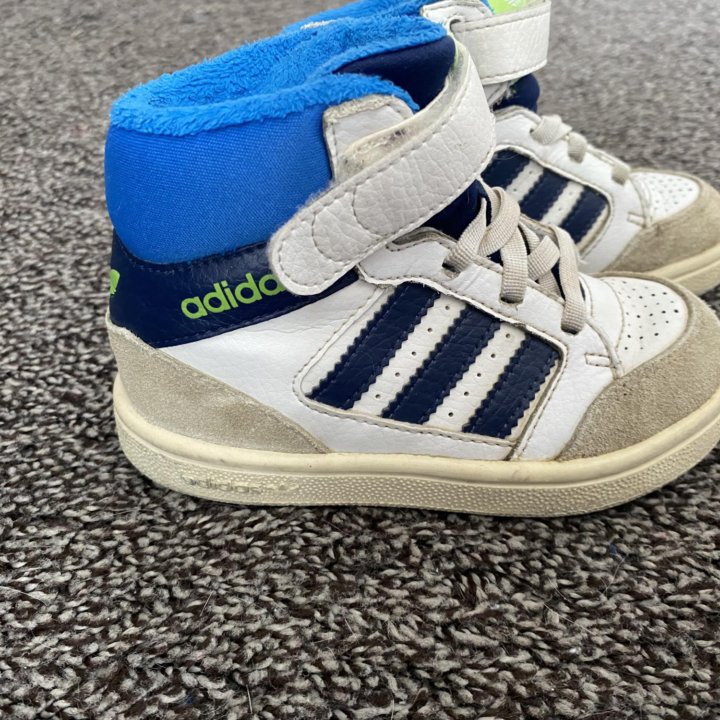 Кеды утепленные adidas 24