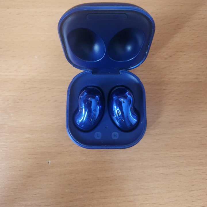 Samsung galaxy buds live