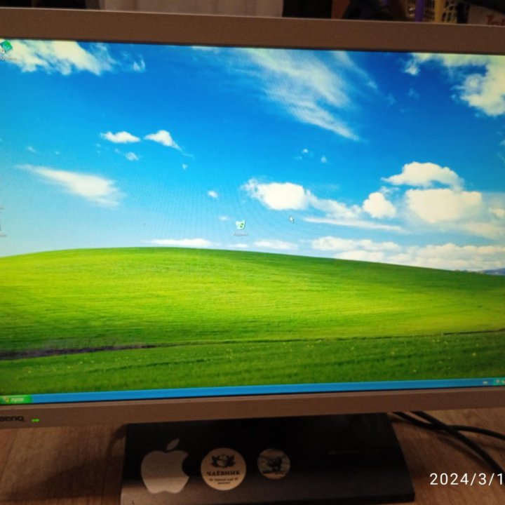 Монитор Benq FP222Wa