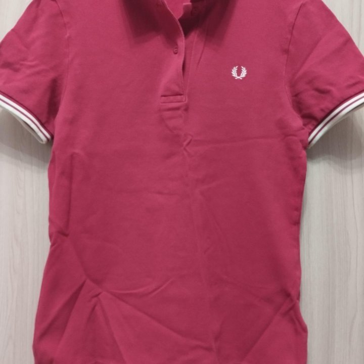 Поло Fred Perry