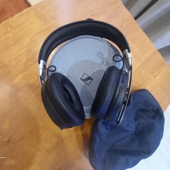 Sennheiser Momentum 3 Wireless