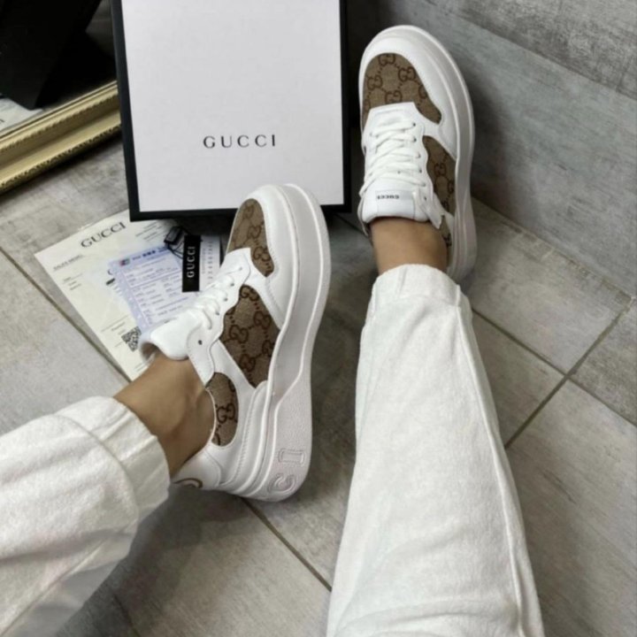 Кроссовки Gucci