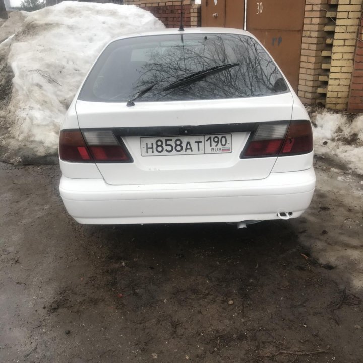 Nissan Primera, 1998