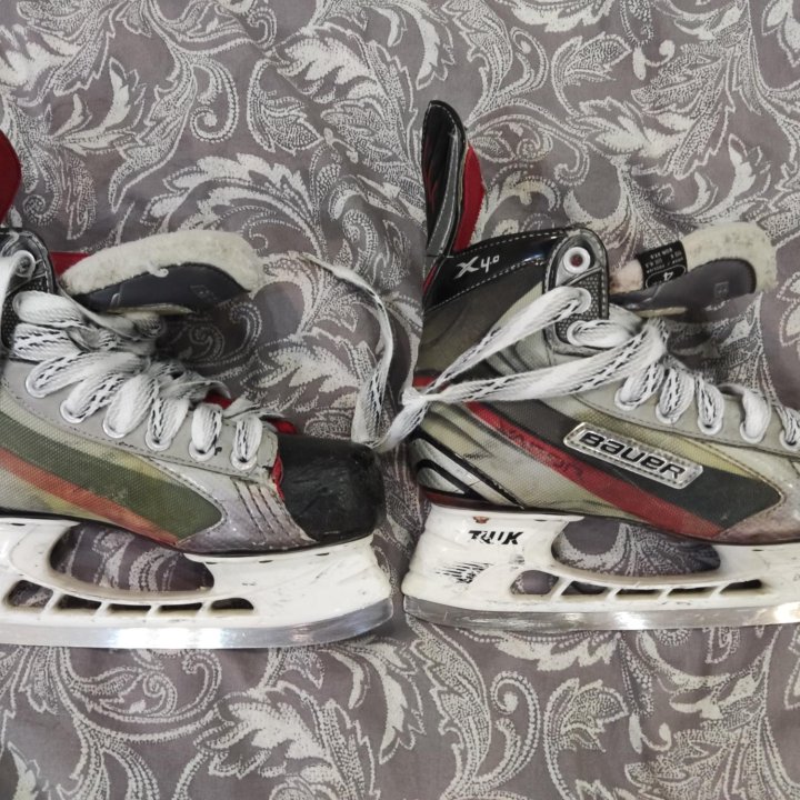 Хоккейные коньки Bauer vapor x4.0